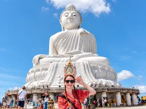 Phuket: City Highlights, Old Town & Night Market Tour