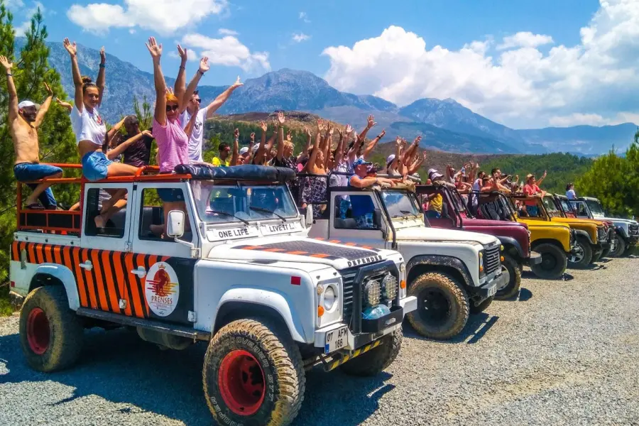 Alanya Jeep Safari: Adventure through Nature and Villages