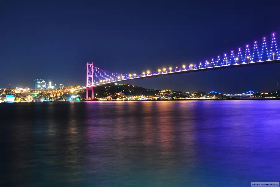 Bosphorus Dinner Cruise with Show and Traditional Turkish Cuisine