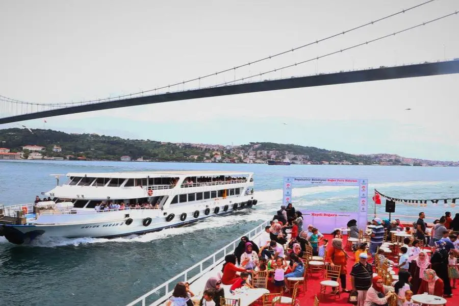 Half Day Bosporus Lunch Cruise