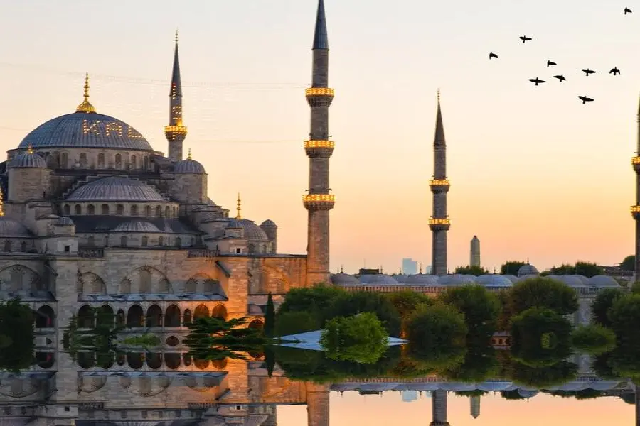 Istanbul City Tour w/ Blue Mosque, Hagia Sophia & Topkapi Palace