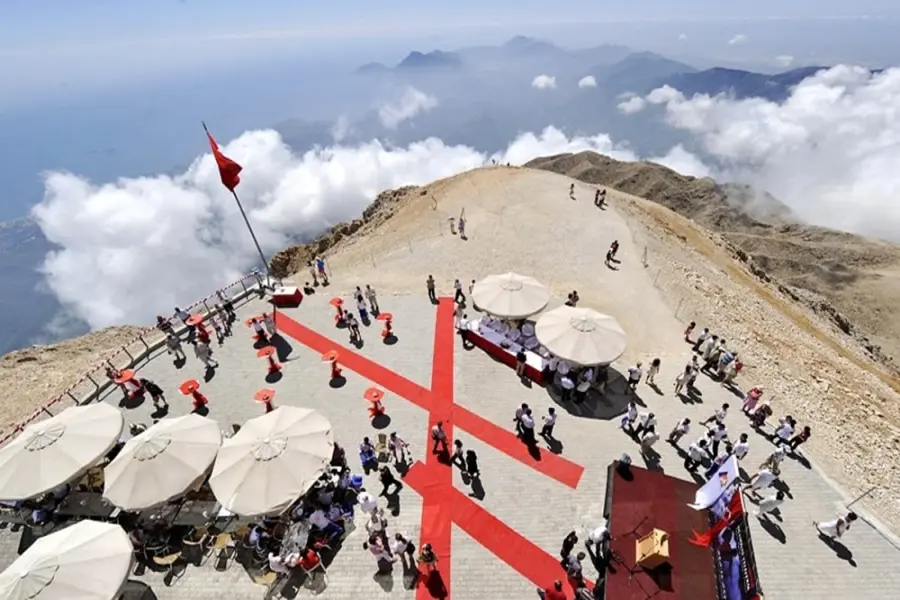 Olympos Cable Car Tour From Kemer: Soar Above the Mediterranean 🚠🏞️